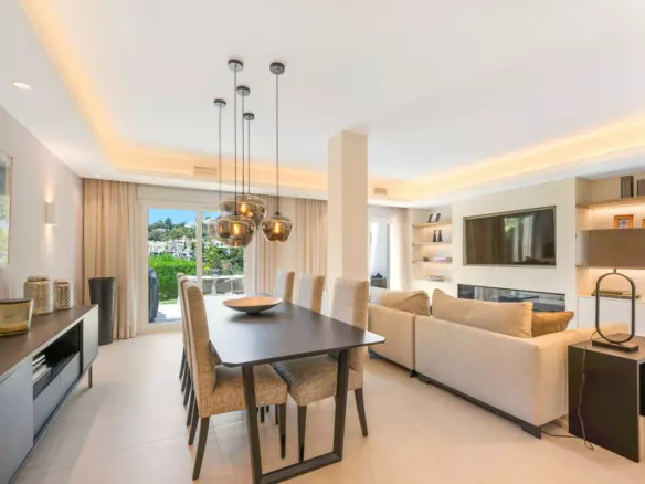 3-bedroom Town House In Benahavis, Spain (212 M²)