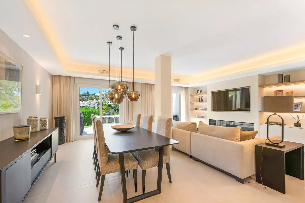 3-bedroom Town House In Benahavis, Spain (212 M²)