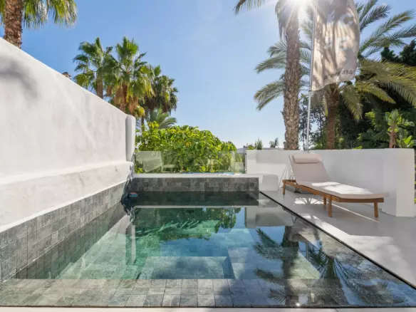 3-bedroom Apartment In Estepona, Spain (269 M²)
