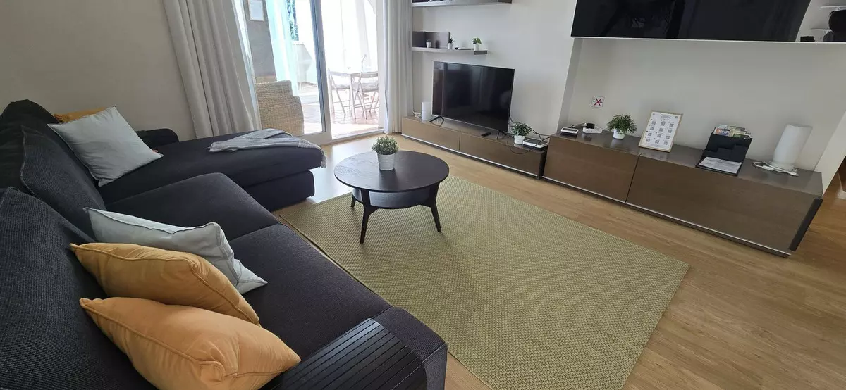 2-bedroom Apartment In Fuengirola, Spain (102 M²)