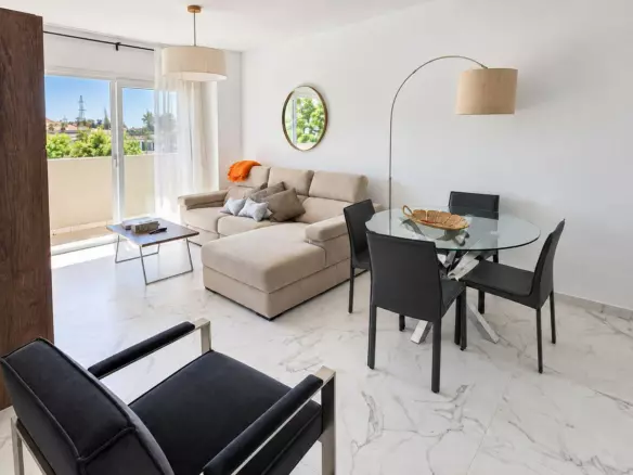 3-bedroom Apartment In Marbella, Spain (79 M²)