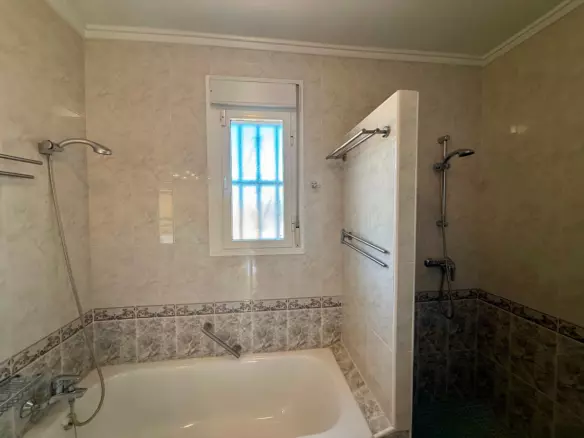6-bedroom Villa In Rojales, Spain (393 M²)