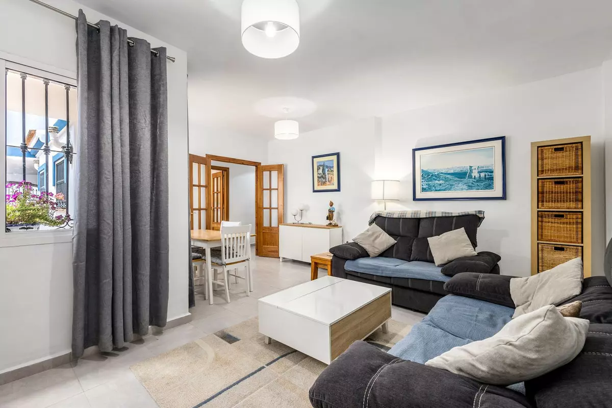 5-bedroom Town House In Alhaurín El Grande, Spain (169 M²)