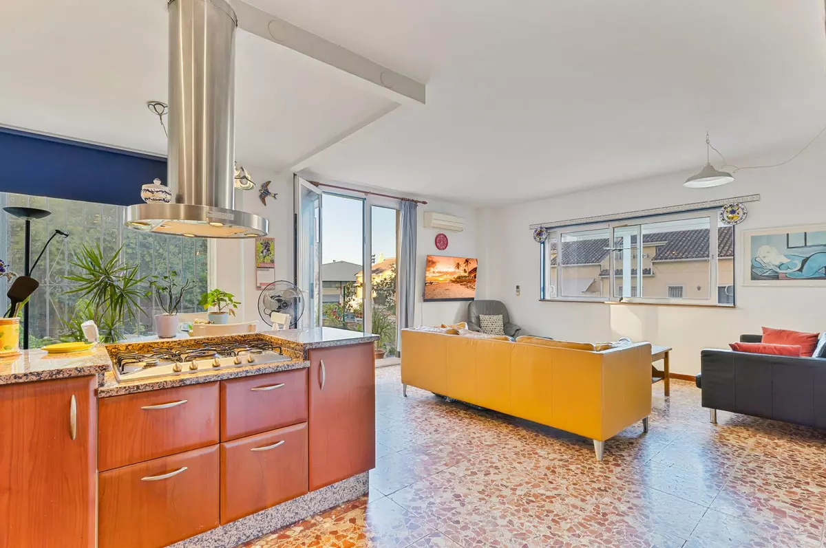 2-bedroom Apartment In Fuengirola, Spain (87 M²)