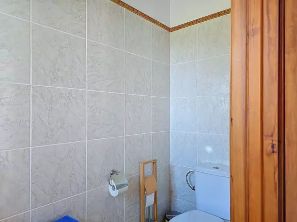4-bedroom Villa In Sedella, Spain (496 M²)