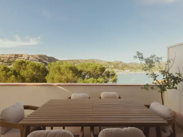 3-bedroom Apartment In Andratx, Spain (102 M²)
