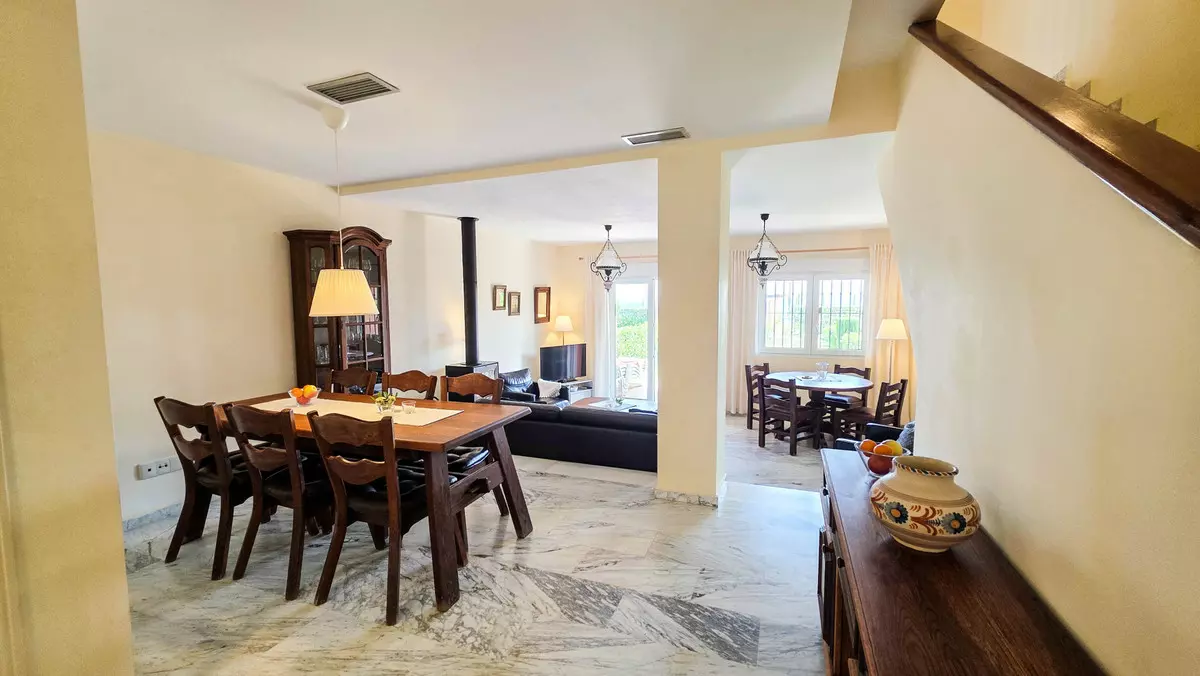 3-bedroom Town House In Manilva, Spain (127 M²)