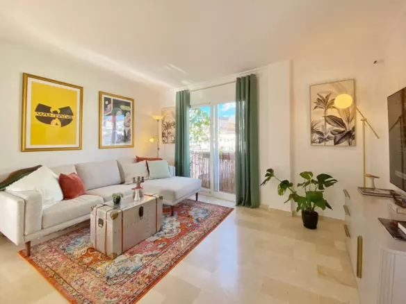 1-bedroom Apartment In Marbella, Spain (77 M²)