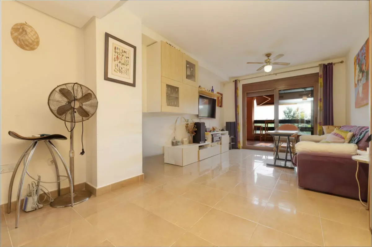 2-bedroom Apartment In Estepona, Spain (120 M²)
