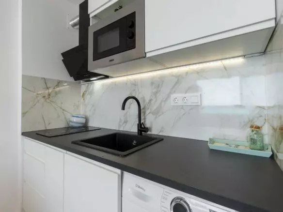 1-bedroom Apartment In Torrevieja, Spain (34 M²)