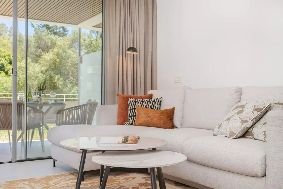 2-bedroom Apartment In Marbella, Spain (98 M²)