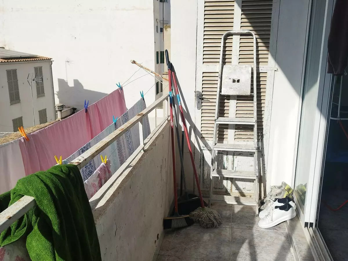 3-bedroom Apartment In Palma De Mallorca, Spain (92 M²)