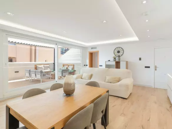 3-bedroom Apartment In Fuengirola, Spain (130 M²)