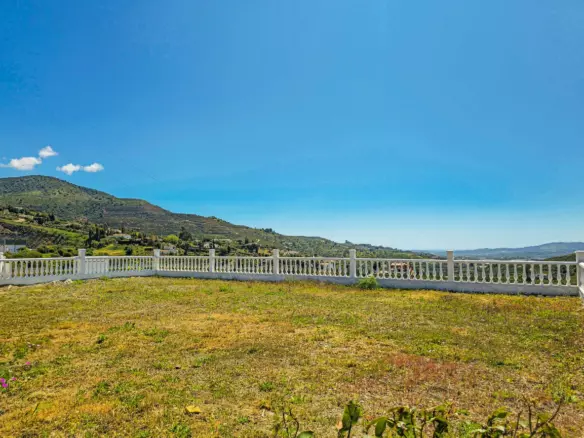 1-bedroom Villa In La Viñuela, Spain (65 M²)