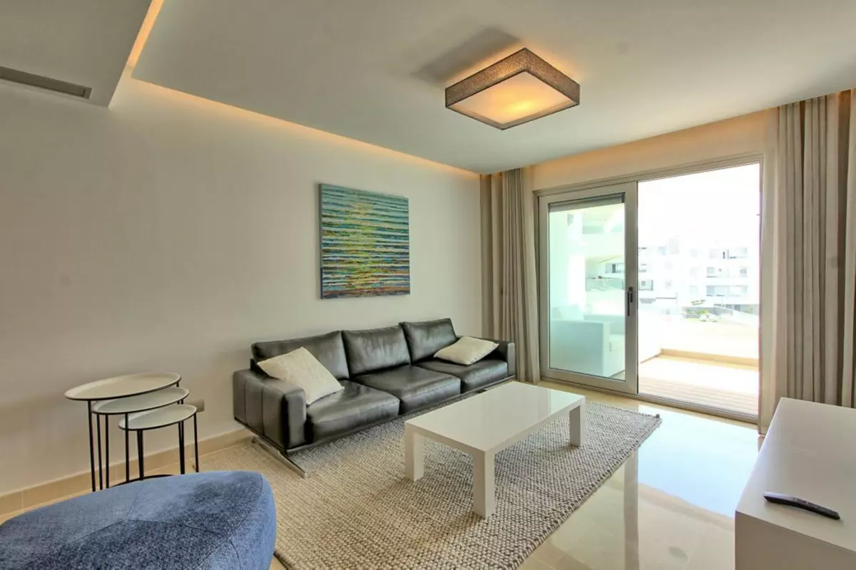 3-bedroom Apartment In Marbella, Spain (99 M²)