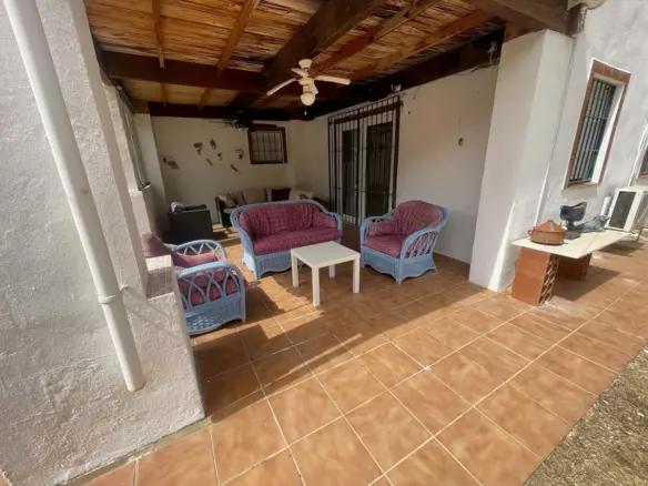 3-bedroom Villa In Álora, Spain (123 M²)