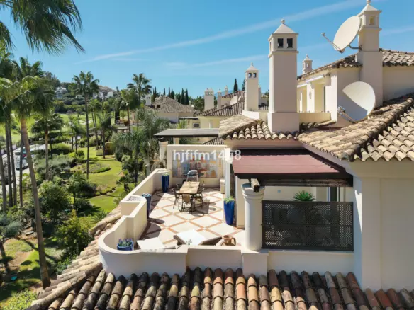 2-bedroom Apartment In Marbella, Spain (98 M²)