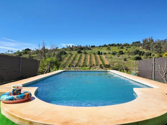 3-bedroom Country House In Pizarra, Spain (89 M²)
