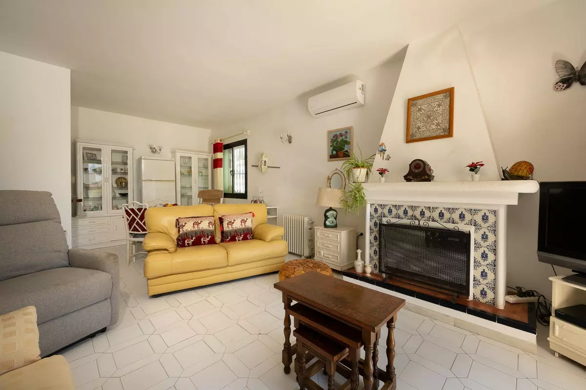 3-bedroom Town House In Mijas, Spain (125 M²)