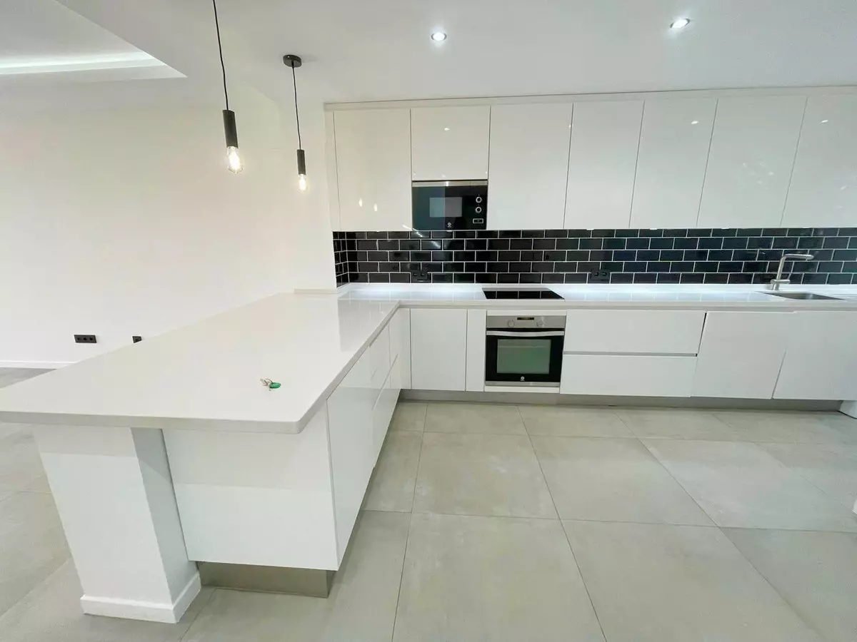 3-bedroom Town House In Estepona, Spain (150 M²)