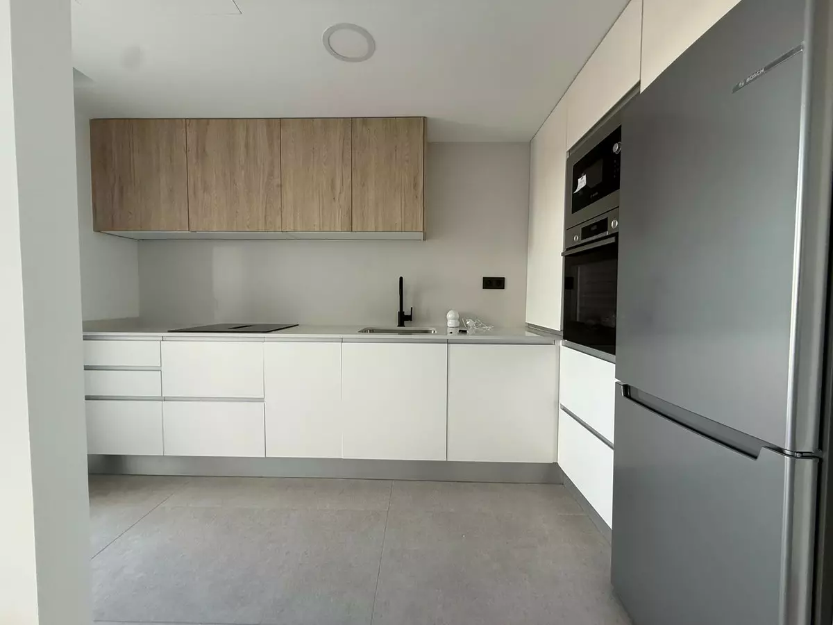 2-bedroom Apartment In Alicante, Spain (56 M²)
