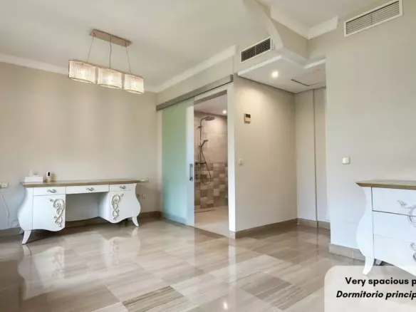 3-bedroom Apartment In Marbella, Spain (135 M²)