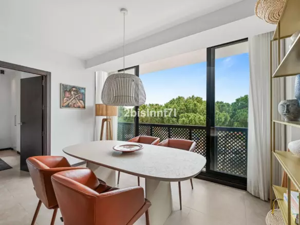 3-bedroom Apartment In Marbella, Spain (98 M²)
