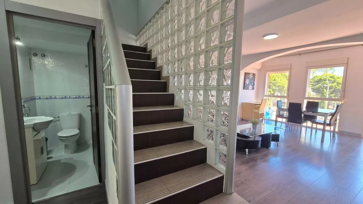 3-bedroom Apartment In Torremolinos, Spain (114 M²)