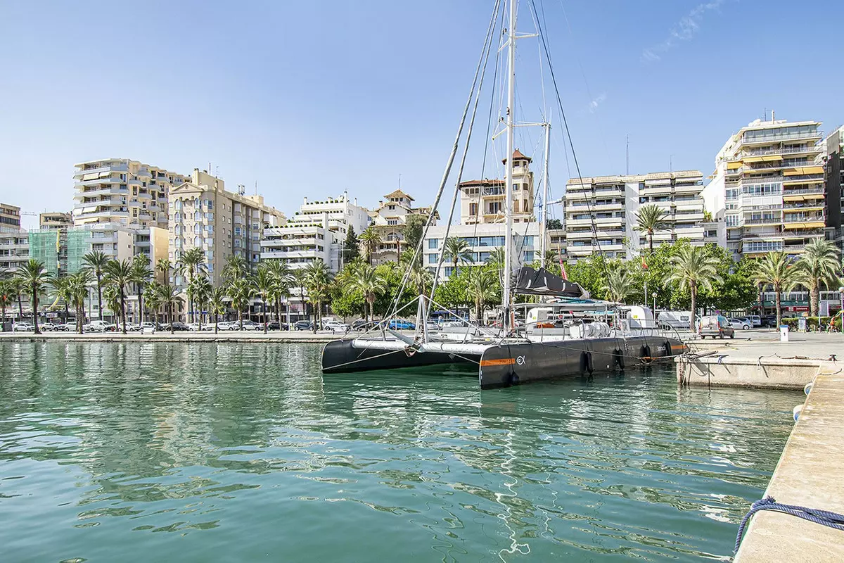 2-bedroom Apartment In Palma De Mallorca, Spain (150 M²)