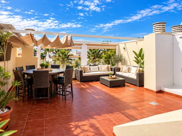 2-bedroom Apartment In Villamartin, Spain (89 M²)