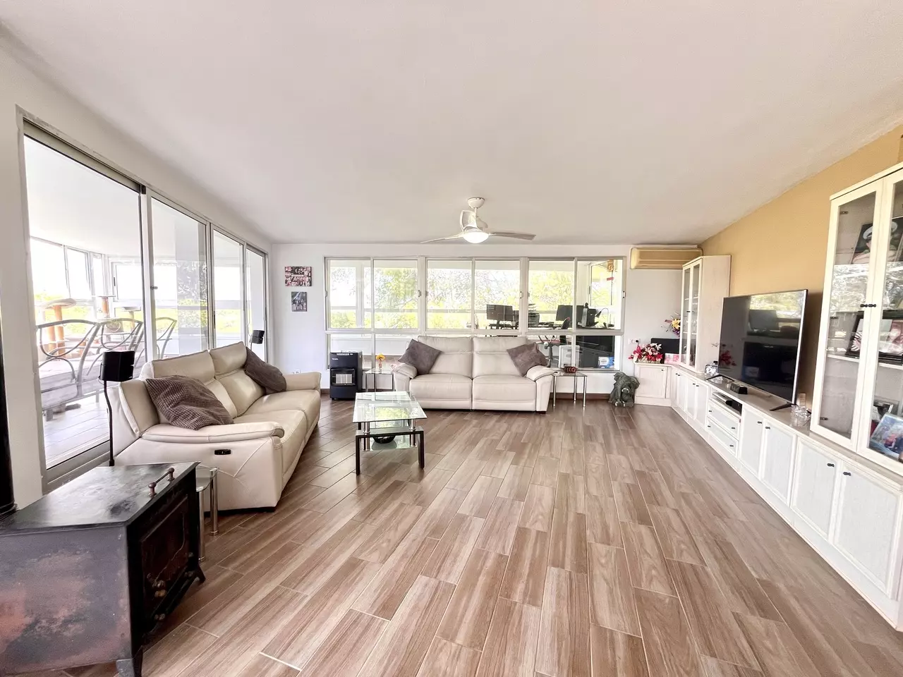a38006f90900c59b1966_xlarge-fc7230 3-bedroom Villa In Orihuela, Spain (217 M²)