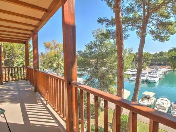 4-bedroom Apartment In Calvià, Spain (196 M²)