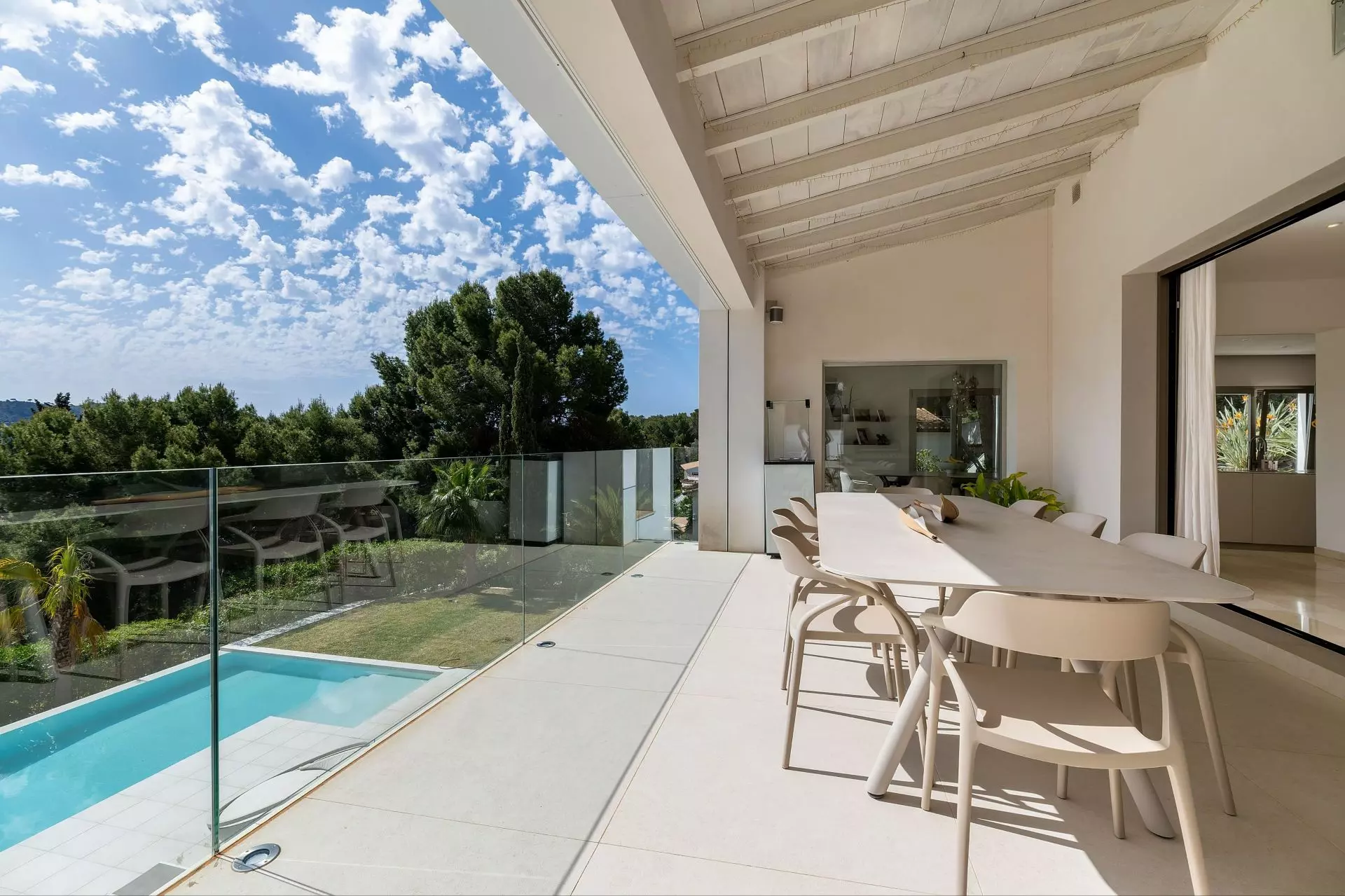 5-bedroom Villa In Calvià, Spain (364 M²)