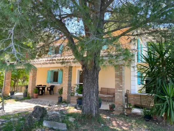 3-bedroom Detached House In Corfu, Greece (140 M²)