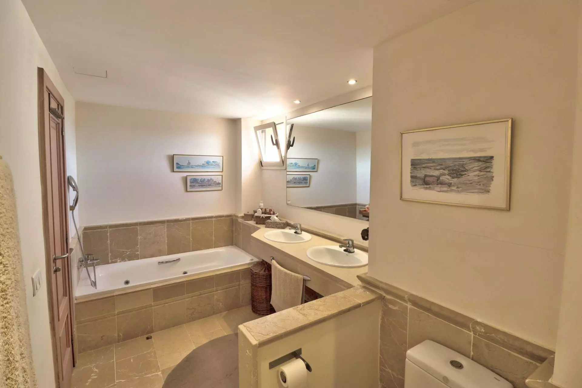 3-bedroom Penthouse In Calvià, Spain (194 M²)