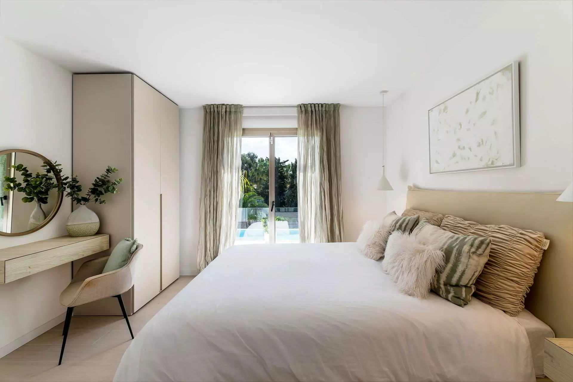 5-bedroom Villa In Calvià, Spain (364 M²)