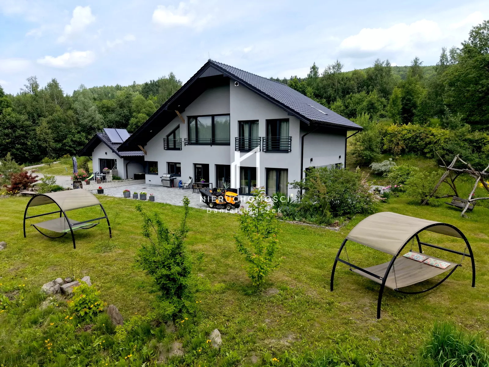 dji_fly_20260618_114604_0736_1781895215646_photo Nowoczesna NieruchomoŚĆ Inwestycyjna Z Prywatnym Apartamentem I Dodatkowym Domkiem