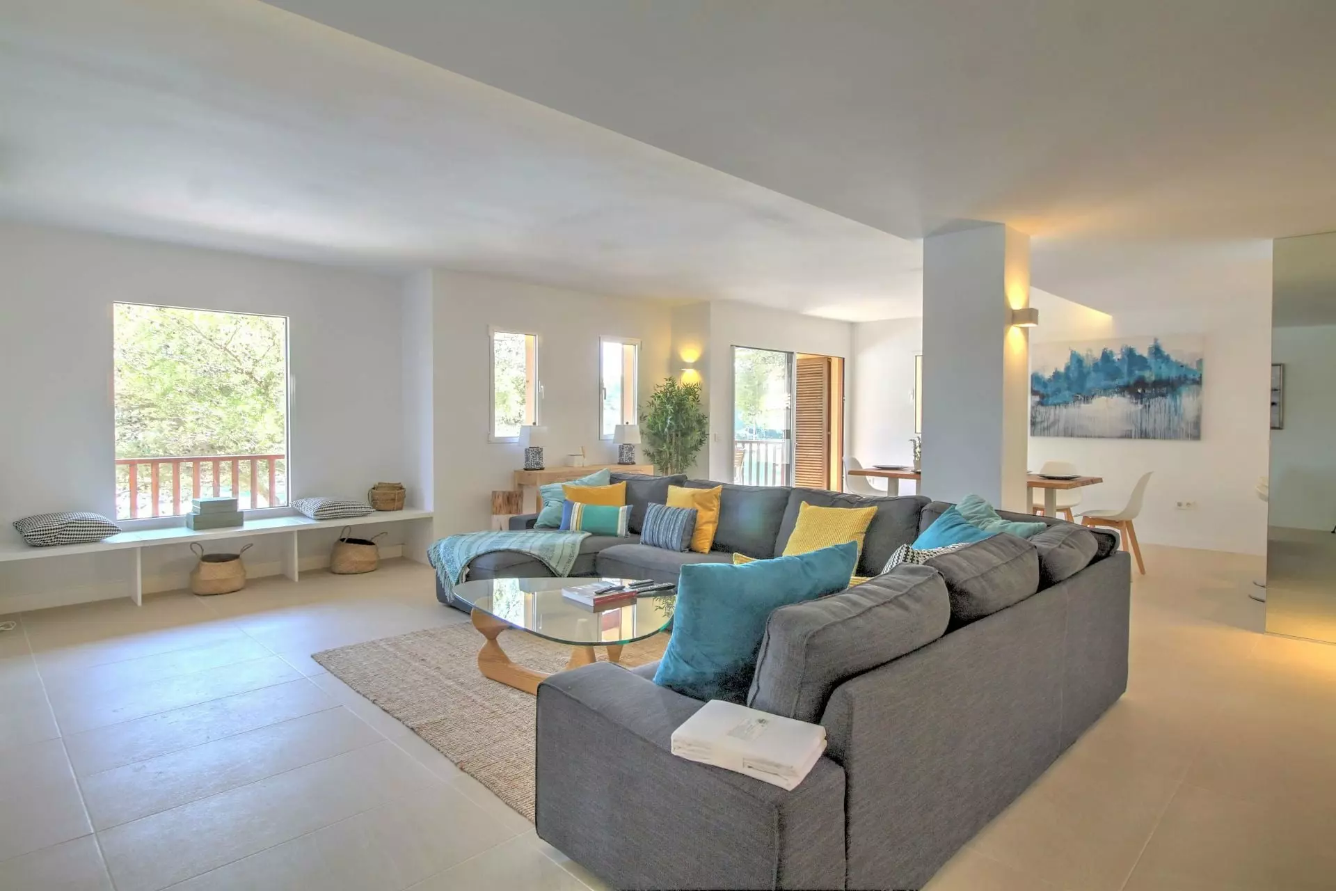 4-bedroom Apartment In Calvià, Spain (196 M²)