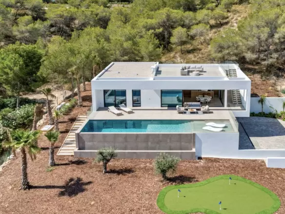 4-bedroom Villa In Orihuela, Spain (451 M²)