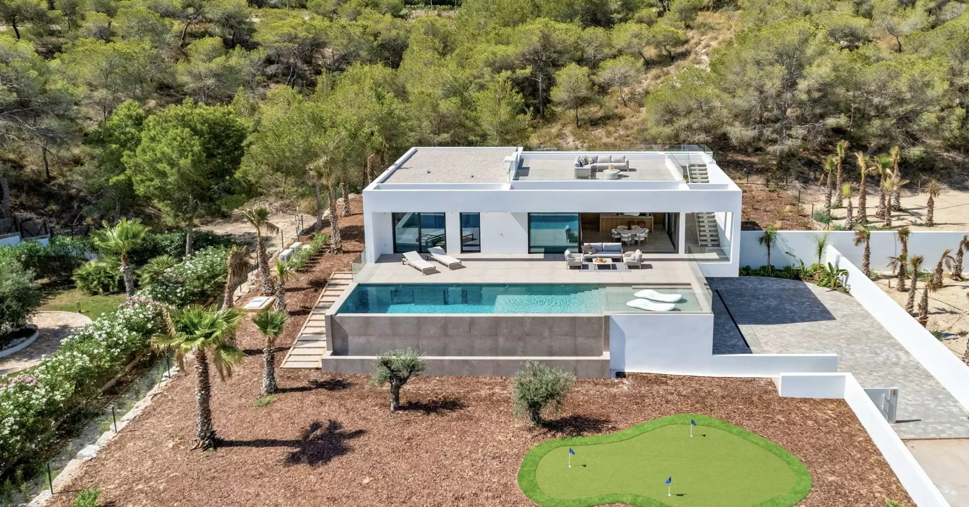 4-bedroom Villa In Orihuela, Spain (451 M²)