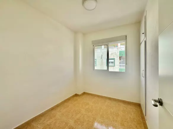 2-bedroom Apartment In Torrevieja, Spain (59 M²)