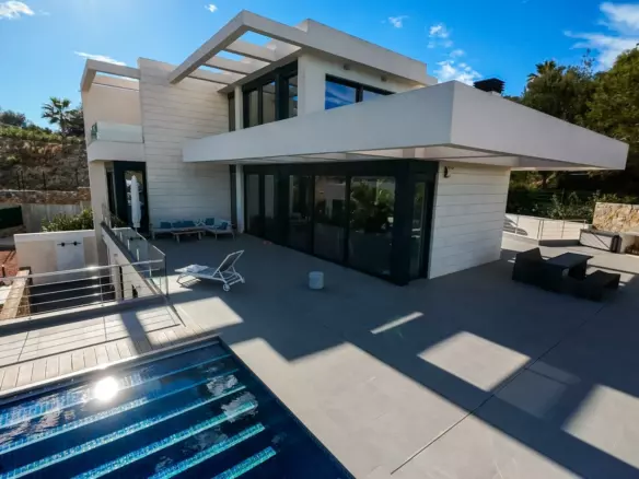 6-bedroom Villa In Orihuela, Spain (429 M²)