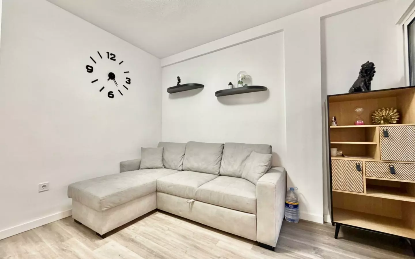 1-bedroom Apartment In Torrevieja, Spain (40 M²)