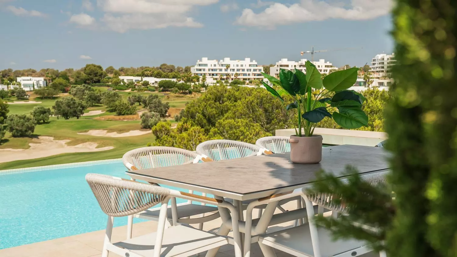 4-bedroom Villa In Orihuela, Spain (250 M²)