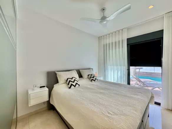 3-bedroom Villa In San Miguel De Salinas, Spain (92 M²)