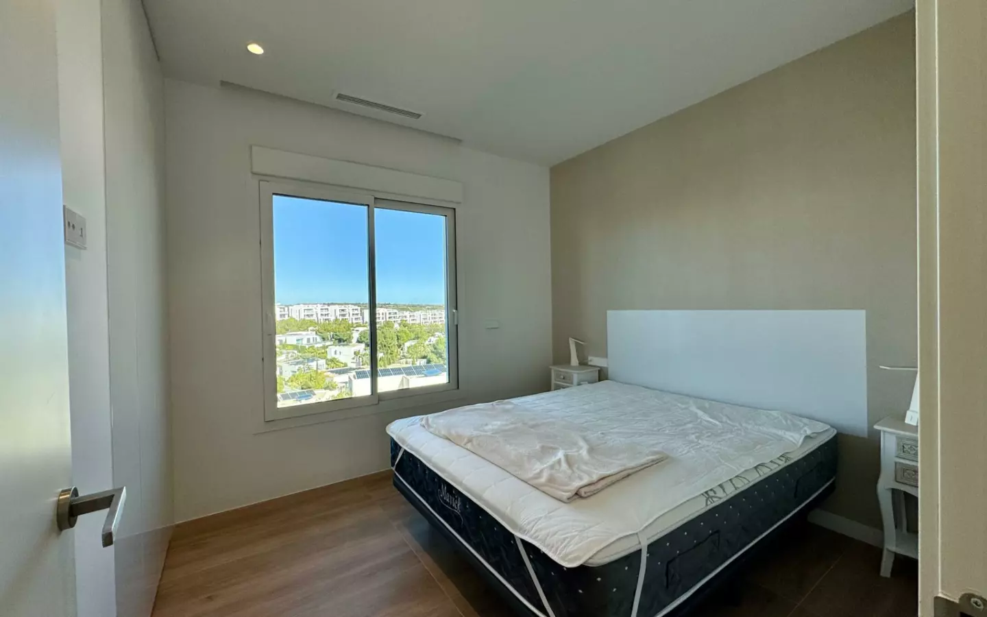 3-bedroom Apartment In Orihuela, Spain (203 M²)