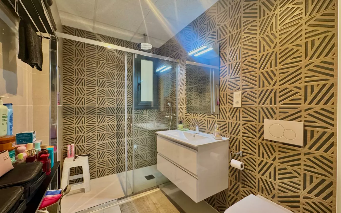 3-bedroom Apartment In Orihuela Costa, Spain (98 M²)