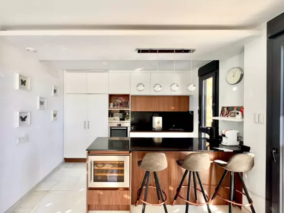 4-bedroom Villa In Orihuela Costa, Spain (271 M²)