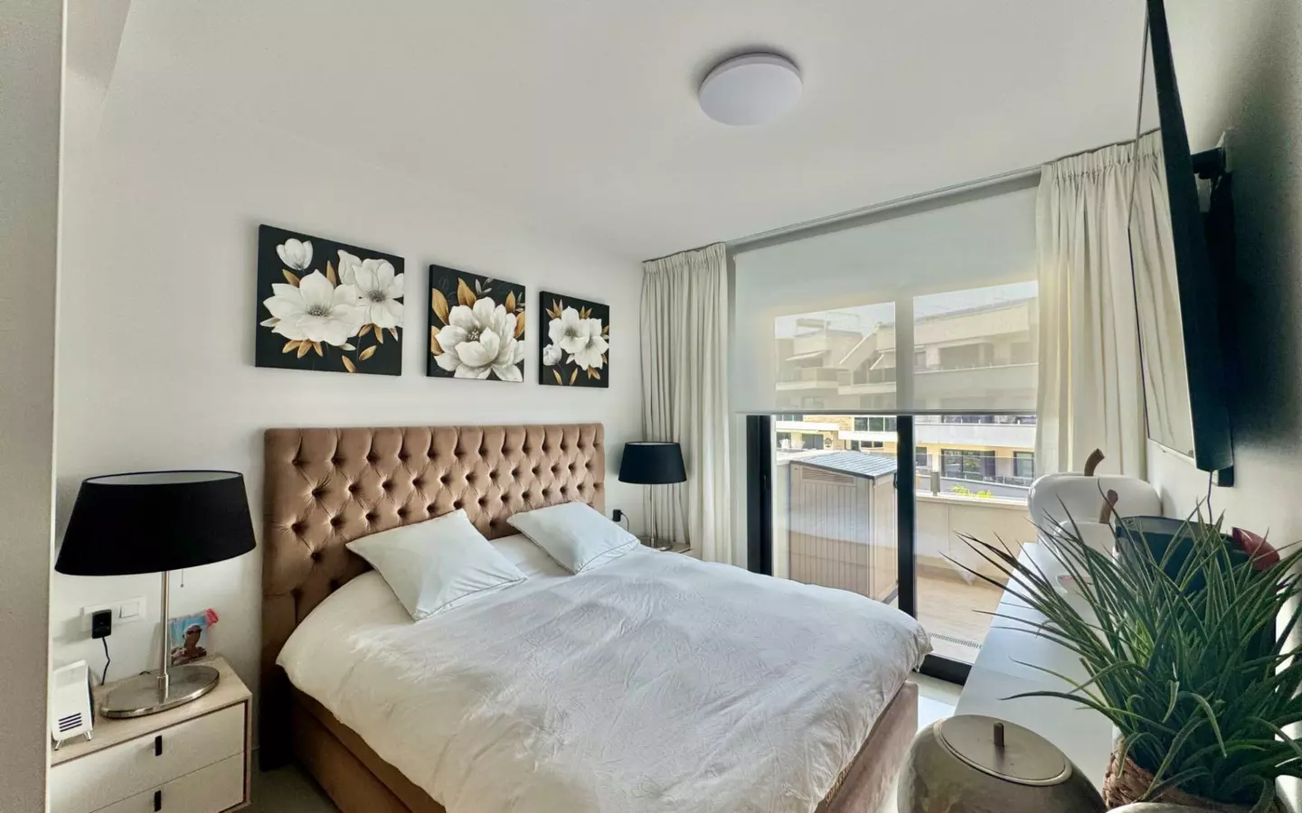 3-bedroom Apartment In Orihuela Costa, Spain (98 M²)