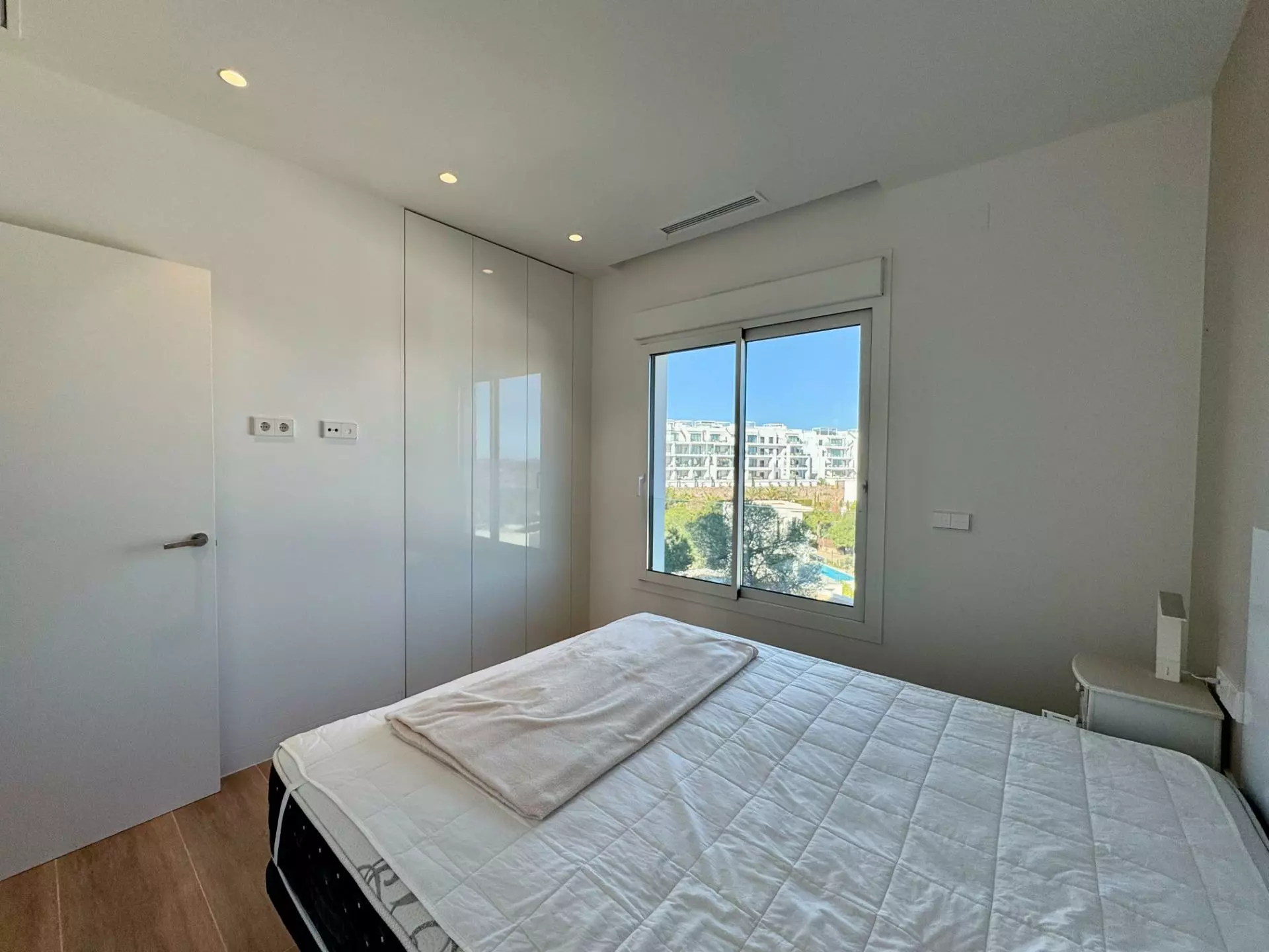3-bedroom Apartment In Orihuela, Spain (203 M²)